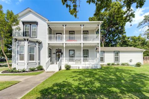 803 S La Salle Street Navasota TX 77868