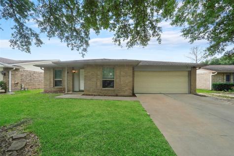 4618 Glenvillage Street Houston TX 77084