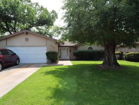 8530 Old Meadow Lane Houston TX 77064