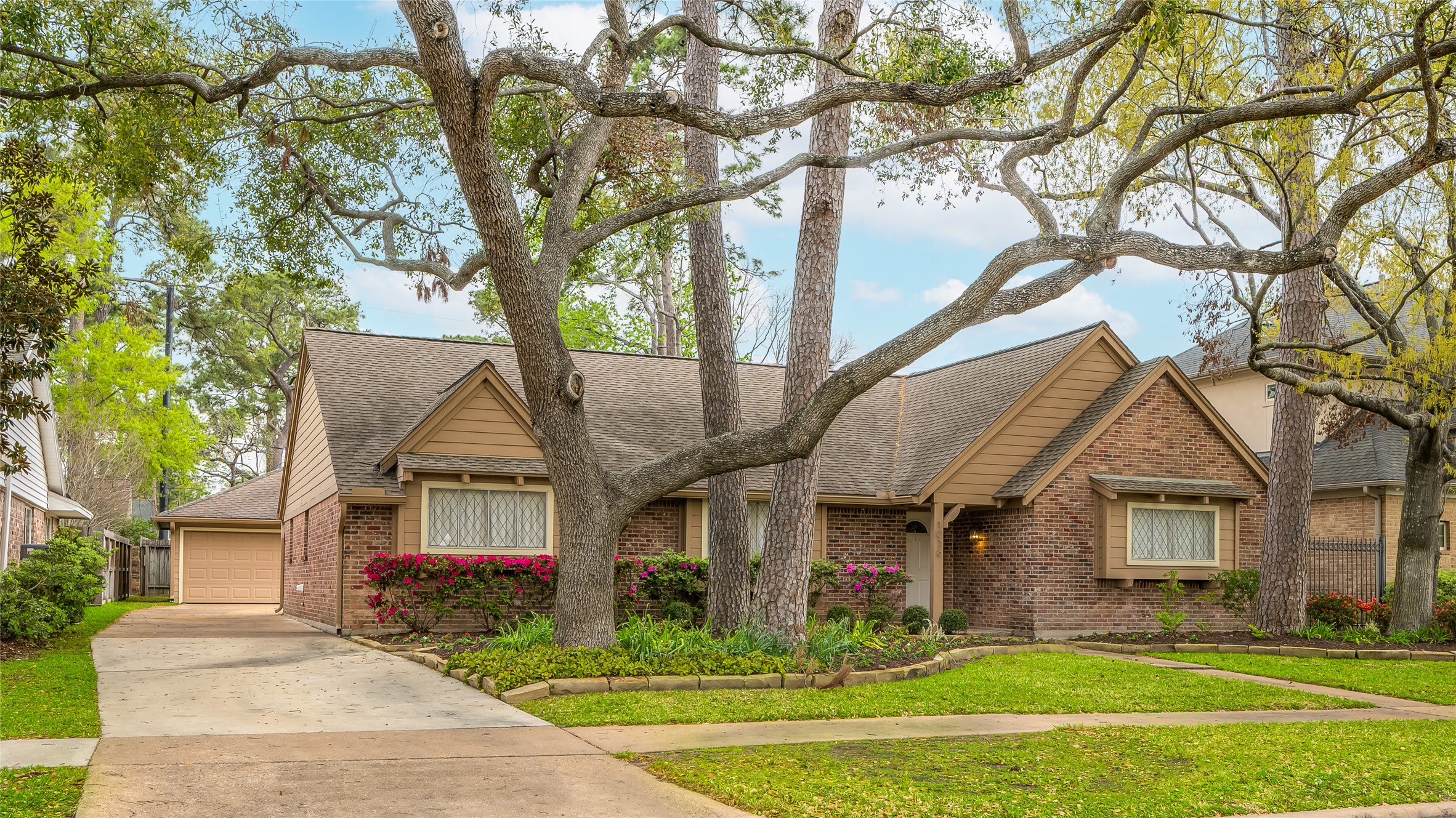 1038 Martin Street Houston TX 77018
