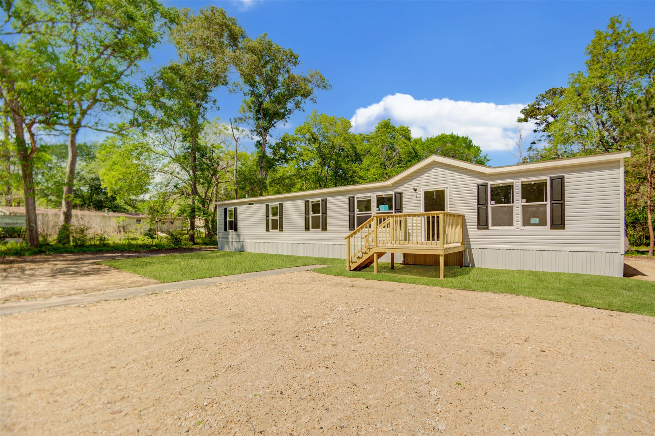 80 Private Road 4028 Dayton TX 77535