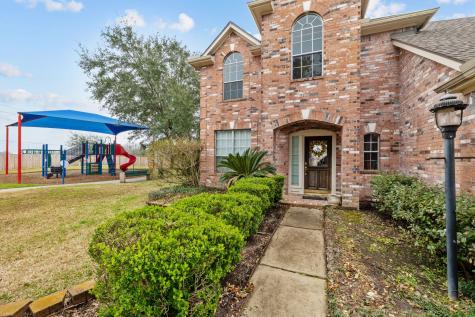 3838 Paigewood Drive Pearland TX 77584