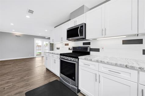 5234 Saxon Drive Houston TX 77092