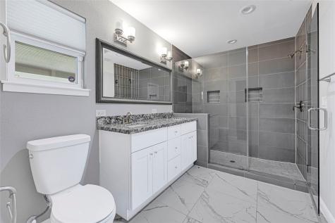 5234 Saxon Drive Houston TX 77092