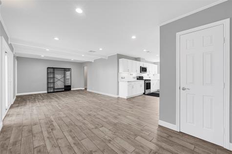 5234 Saxon Drive Houston TX 77092