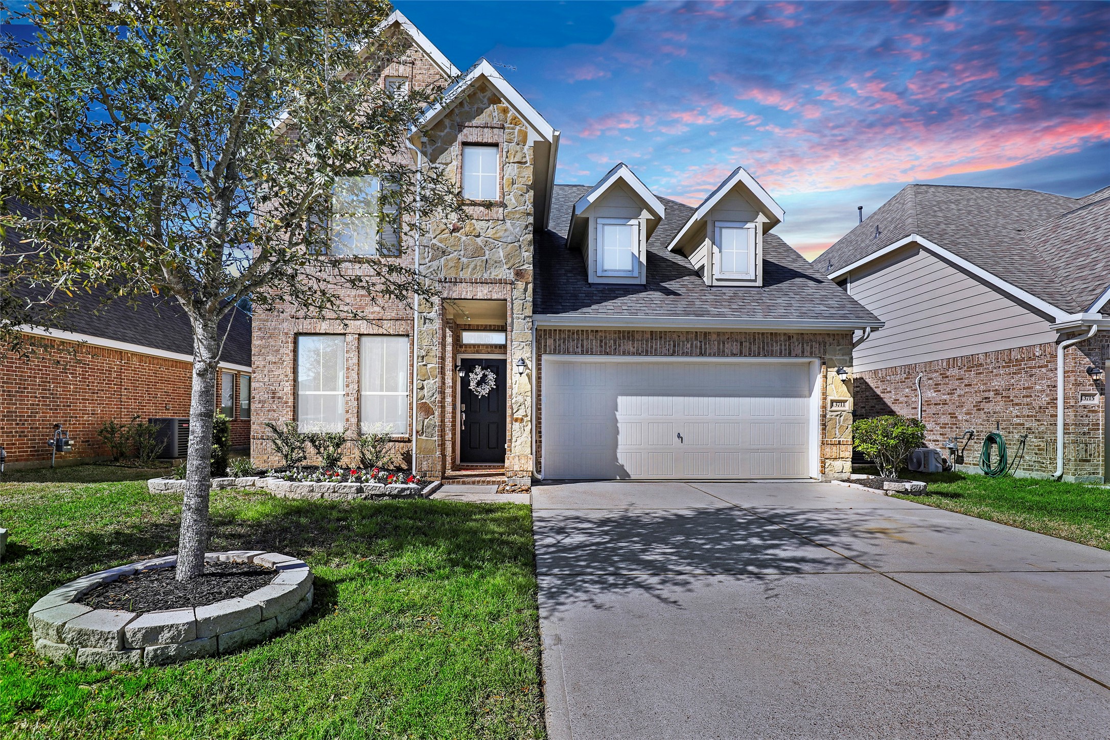 13711 Kodiak Brown Bear Street Crosby TX 77532