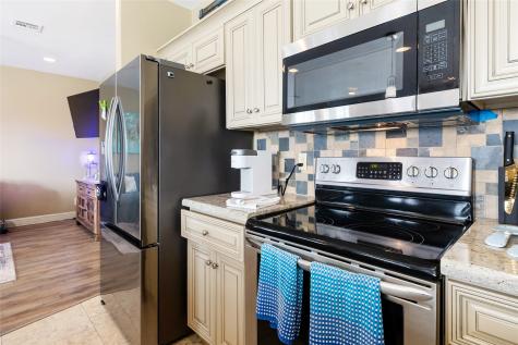 1819 N Pompano Lane Crystal Beach TX 77650
