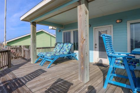 1819 N Pompano Lane Crystal Beach TX 77650