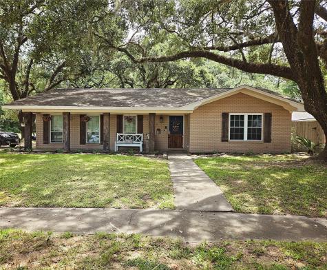 2306 Hollywood Avenue Liberty TX 77575
