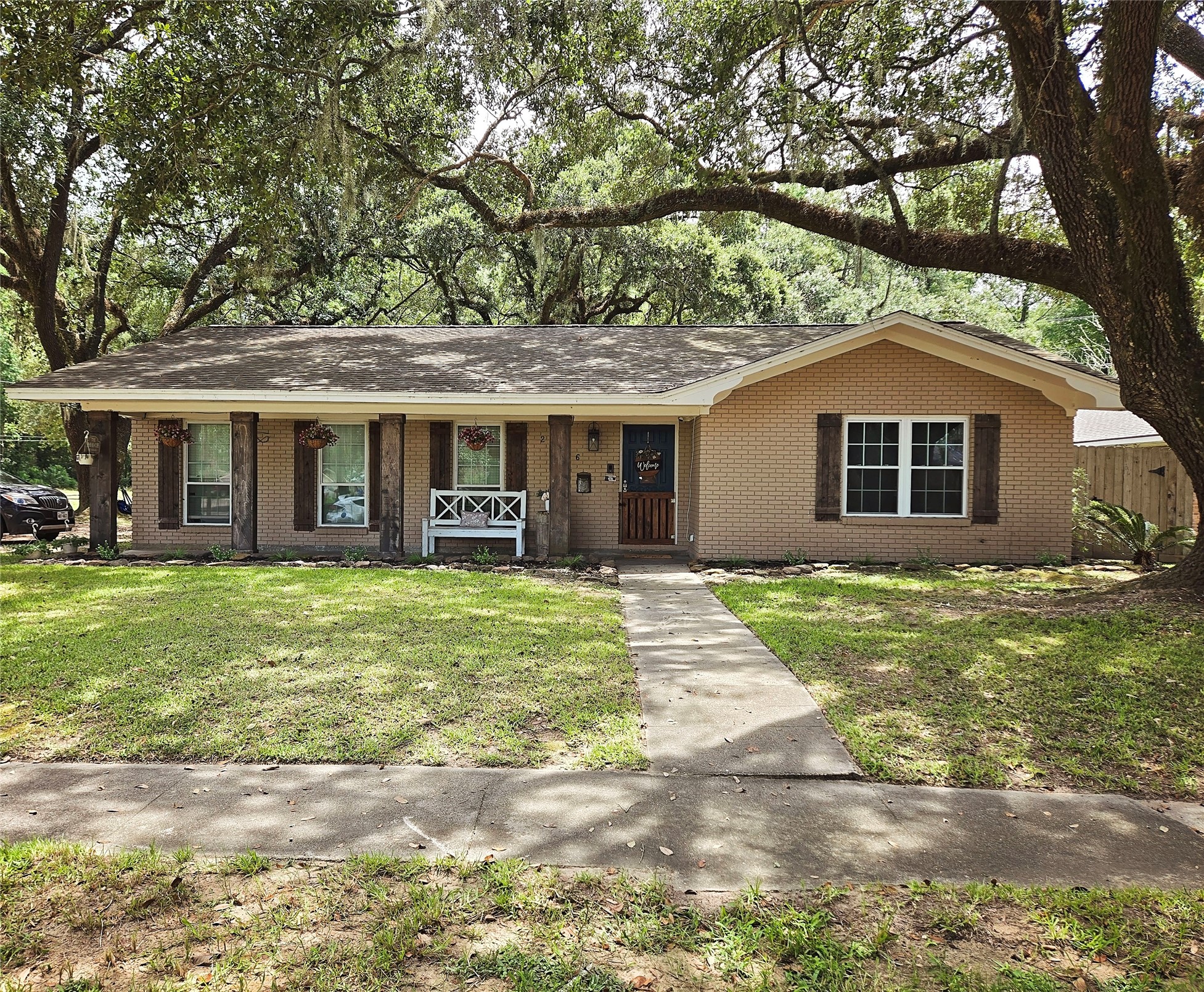 2306 Hollywood Avenue Liberty TX 77575
