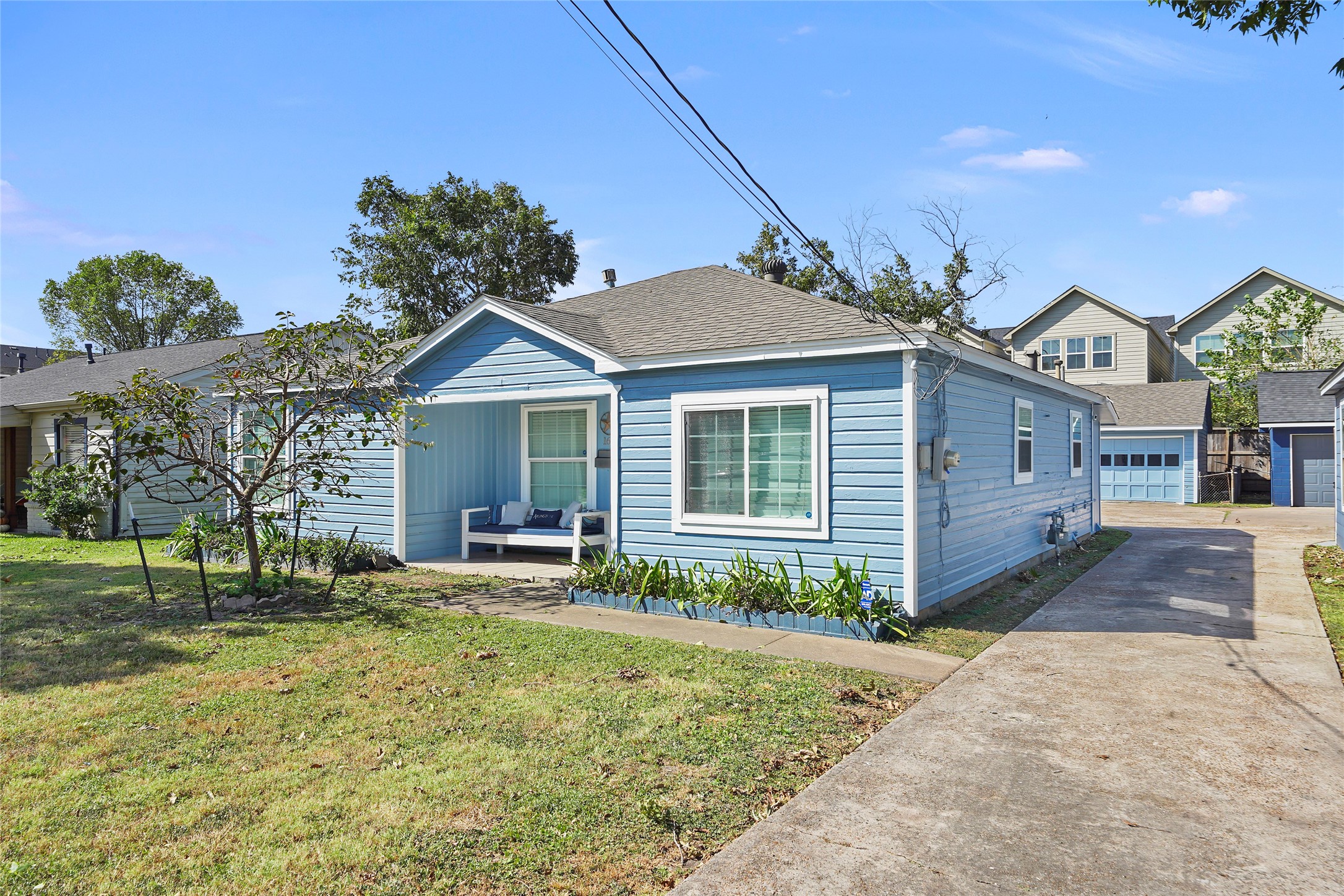 1617 Tabor Street Houston TX 77009