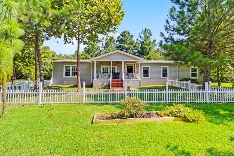 8252 Us Highway 190 E Livingston TX 77351