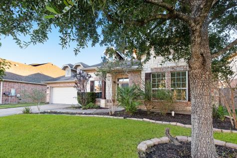 1124 Haye Road Friendswood TX 77546