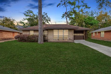 2315 Poinciana Drive Houston TX 77018