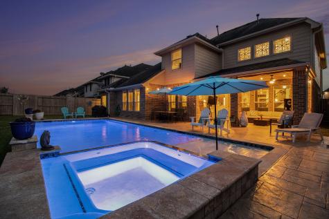 1118 Haye Road Friendswood TX 77546