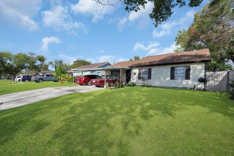 515 Bertloma Street Pasadena TX 77502