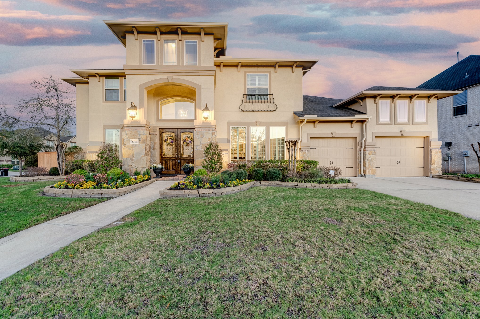 5303 Sloan Falls Court Sugar Land TX 77479