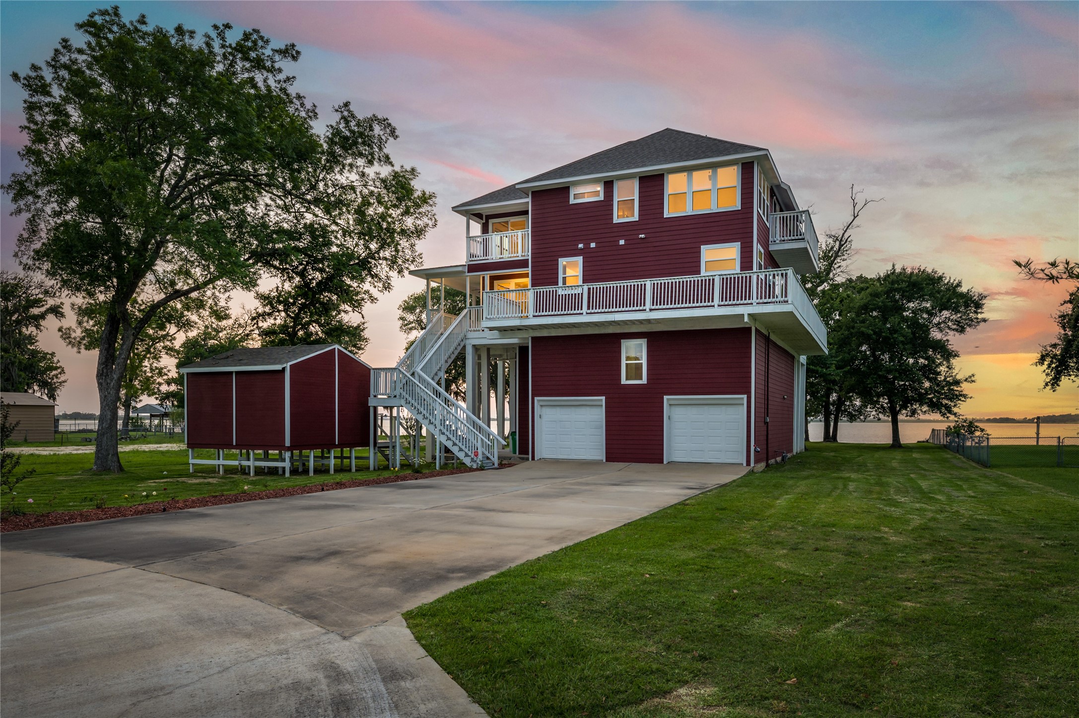 442 S Burnett Drive Baytown TX 77520