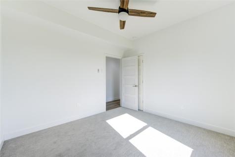 21201 Scissor Tail Lane Galveston TX 77554