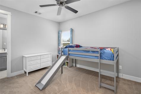 427 Yale Oaks Lane Houston TX 77091