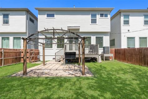 427 Yale Oaks Lane Houston TX 77091