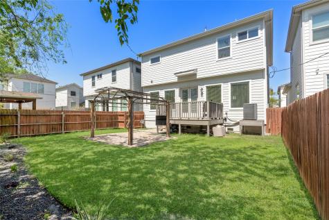 427 Yale Oaks Lane Houston TX 77091