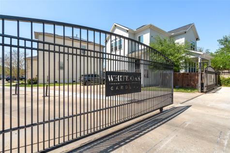 427 Yale Oaks Lane Houston TX 77091