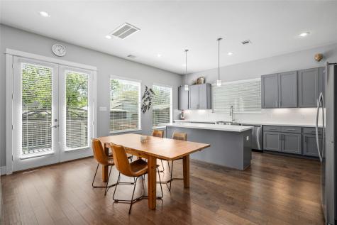 427 Yale Oaks Lane Houston TX 77091
