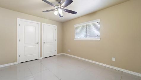 2715 Toyah Avenue Houston TX 77039