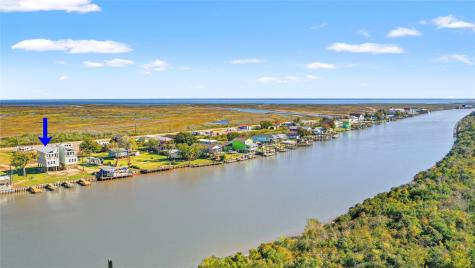 442 Private Road 670/st Marys Slough Drive Matagorda TX 77457