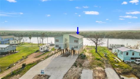 442 Private Road 670/st Marys Slough Drive Matagorda TX 77457