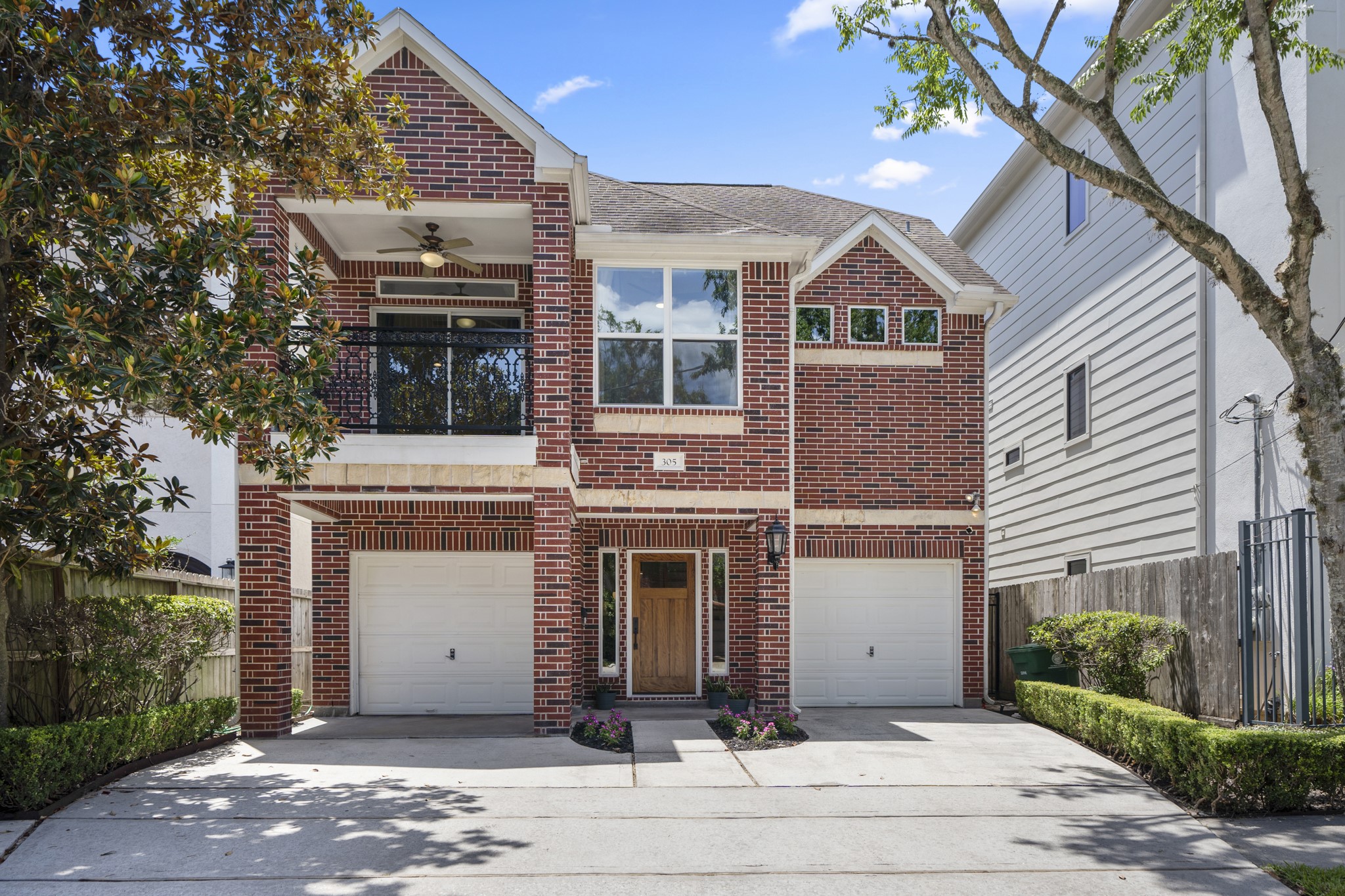 305 Knox Street Houston TX 77007