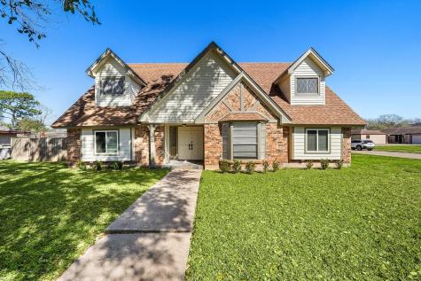 113 Buttercup Street Lake Jackson TX 77566