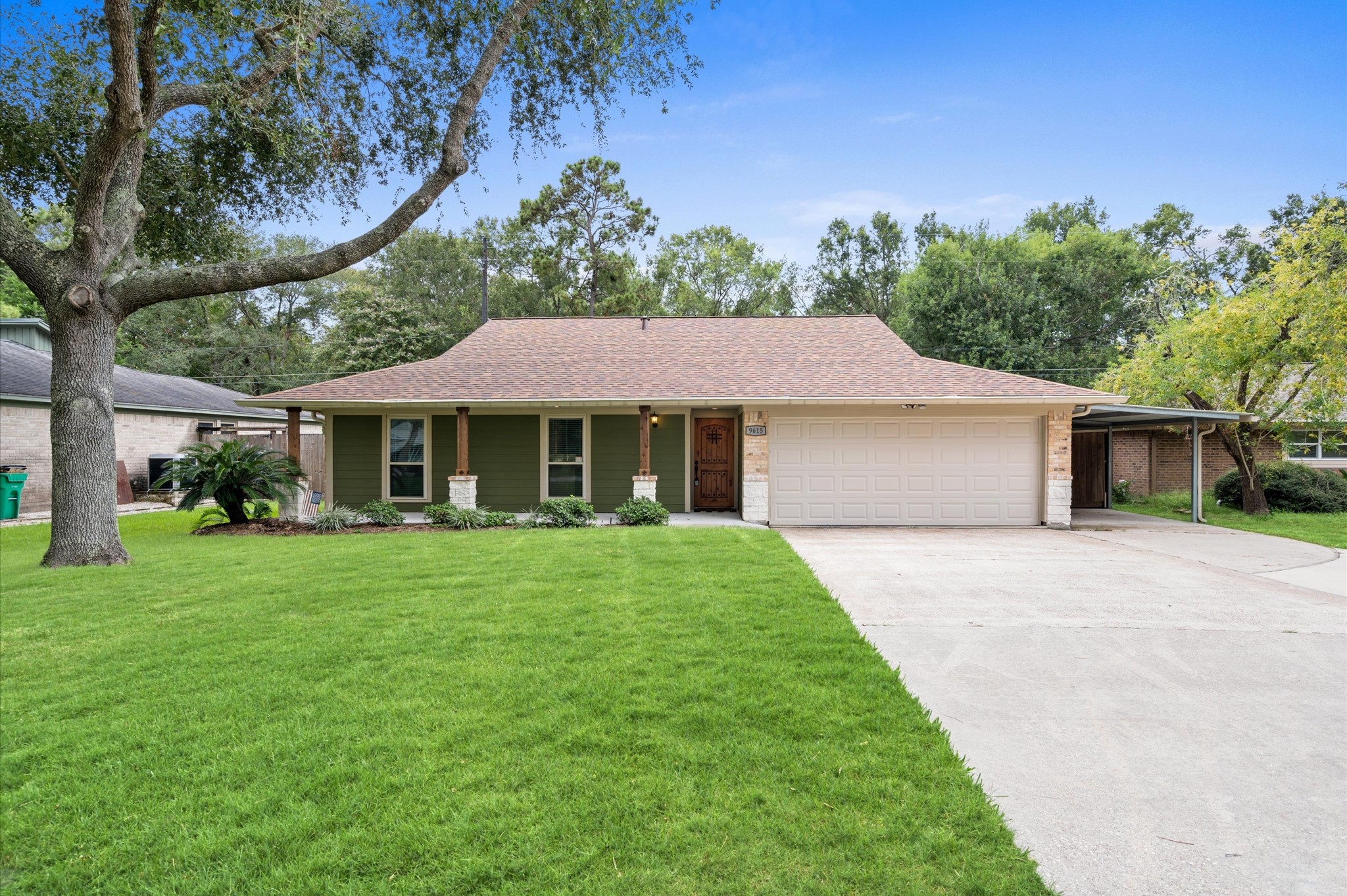 9615 Forest Hollow Drive Baytown TX 77521