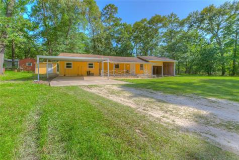 141 Bessie Davis Road Livingston TX 77351