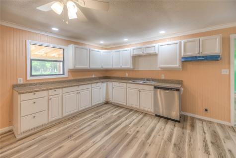 141 Bessie Davis Road Livingston TX 77351