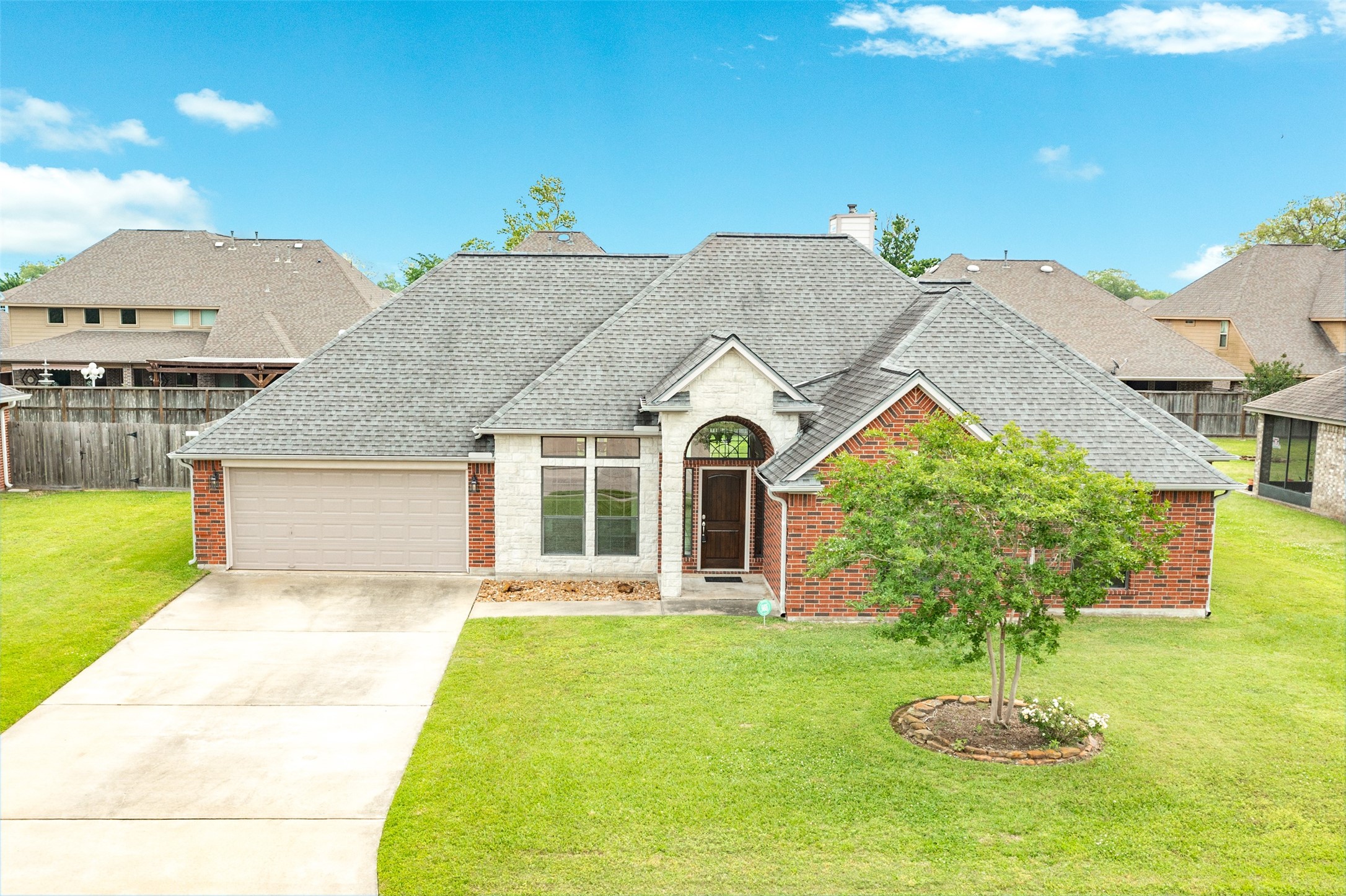 113 Canvasback Drive Clute TX 77531
