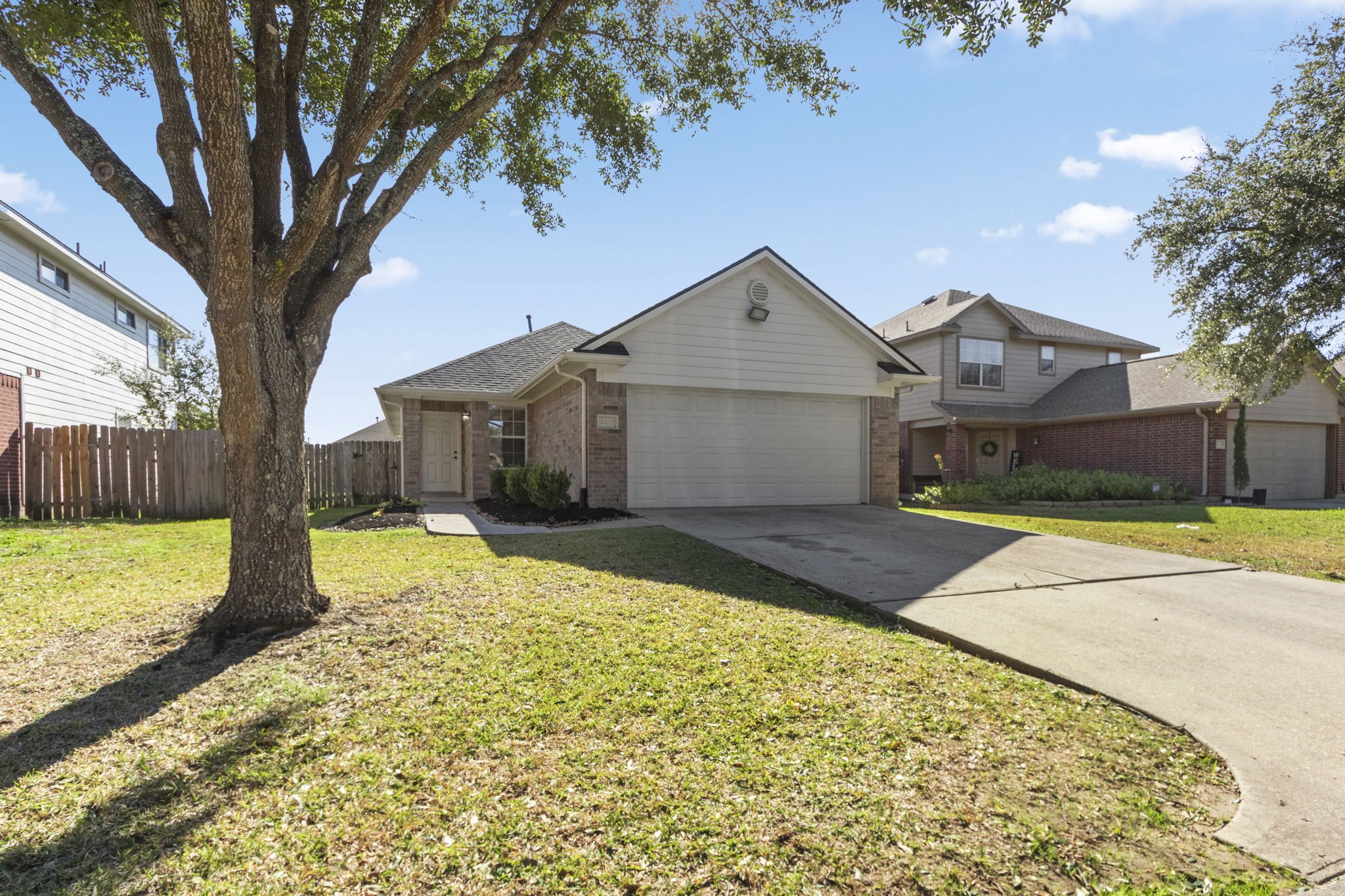 4402 Plumeria Avenue Baytown TX 77521
