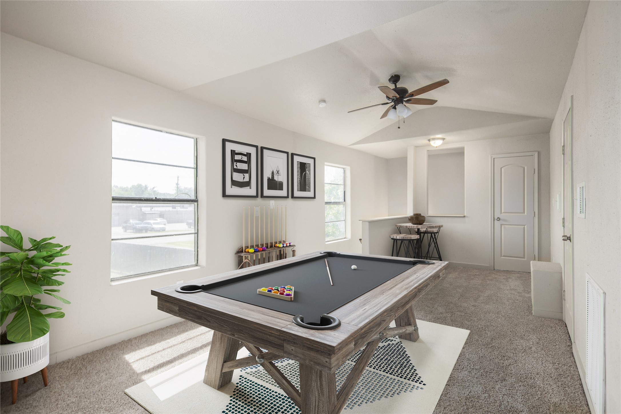 107 N Magnolia Street Highlands TX 77562