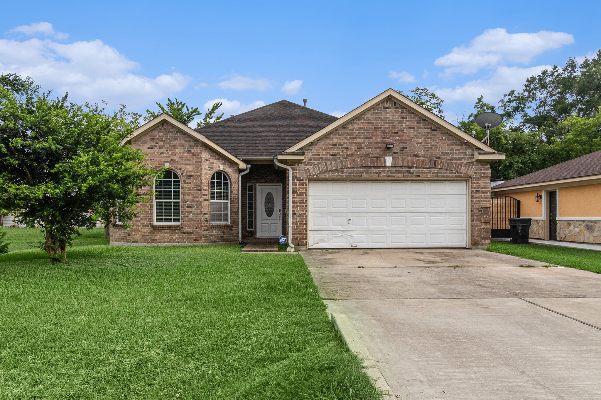 8318 Winthrop Street Houston TX 77075