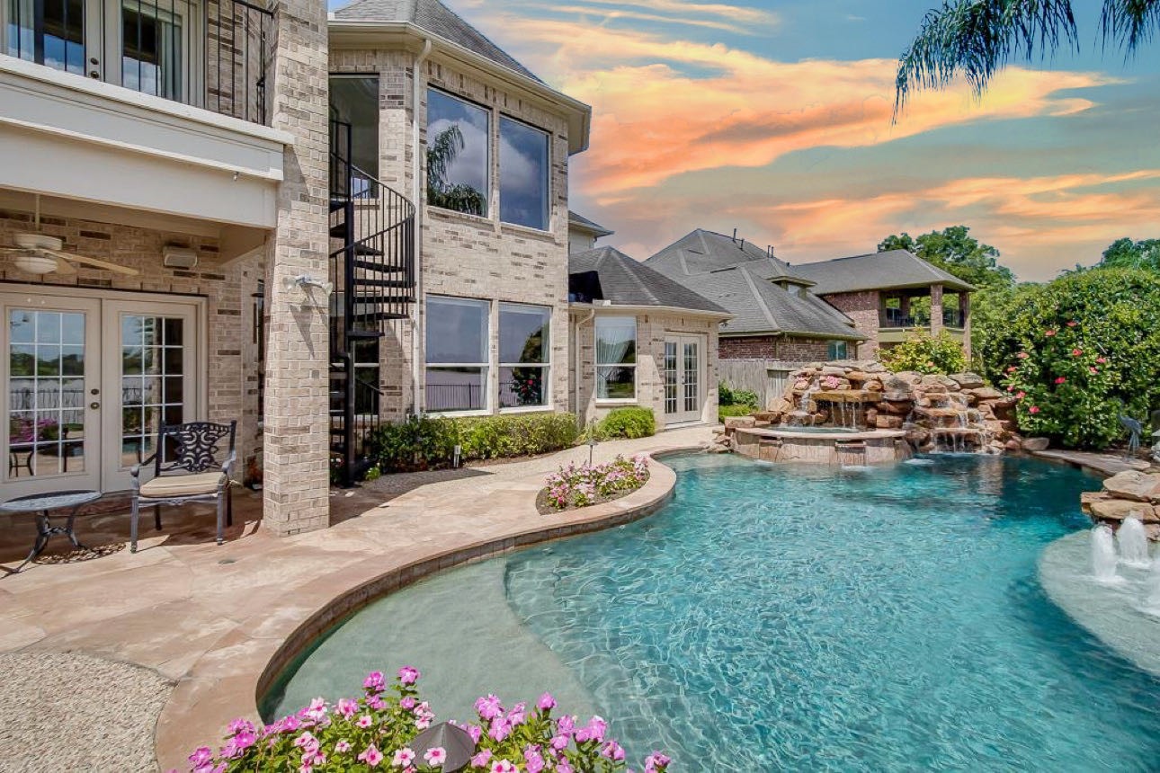 3807 Lakeridge Canyon Drive Sugar Land TX 77498