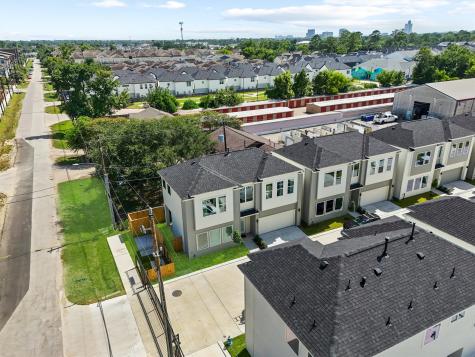 8916 Knoll Branch Drive Drive Houston TX 77080