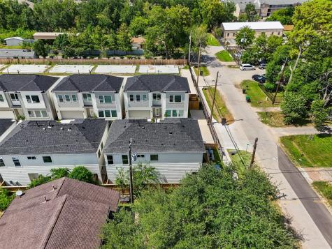 8916 Knoll Branch Drive Drive Houston TX 77080