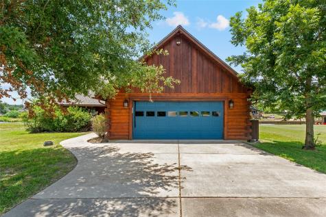 42 Wildwood Lake Drive Huntsville TX 77340