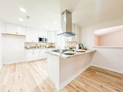 410 N Crockett Street Deer Park TX 77536