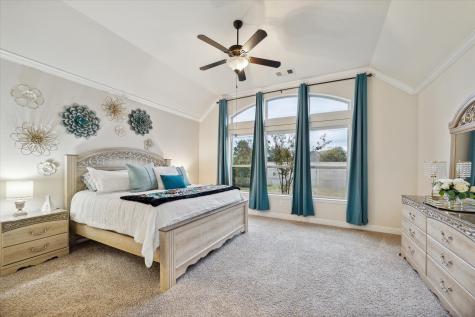 6615 Cottonwood Crest Lane Katy TX 77493