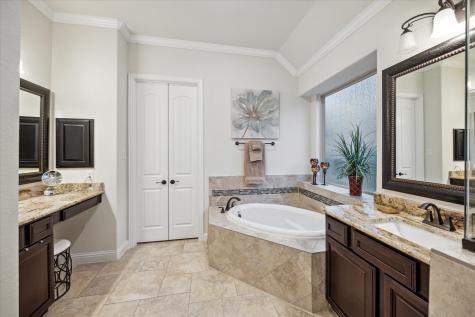 6615 Cottonwood Crest Lane Katy TX 77493