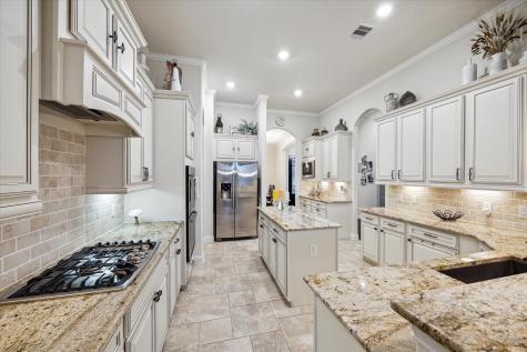 6615 Cottonwood Crest Lane Katy TX 77493