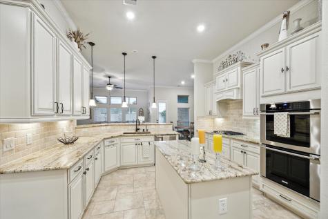 6615 Cottonwood Crest Lane Katy TX 77493