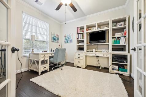 6615 Cottonwood Crest Lane Katy TX 77493